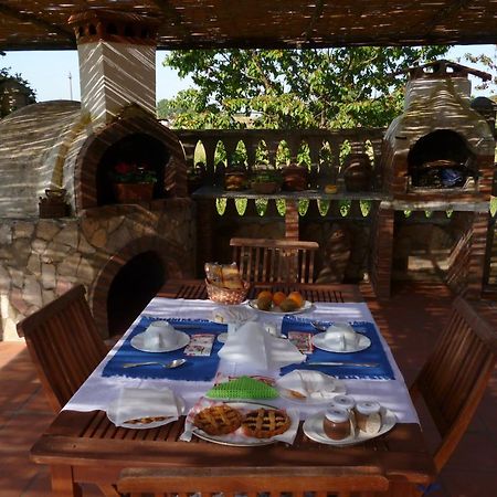 B&B La Taverna Dei Ciucci Foce del Sele Εξωτερικό φωτογραφία